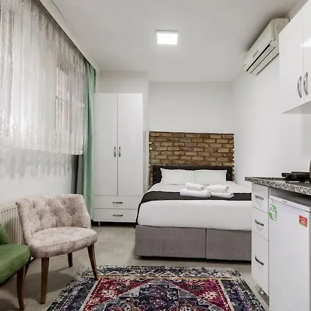 Cozy & Comfy Studio At Beyoglu - 14 Apartman Isztambul